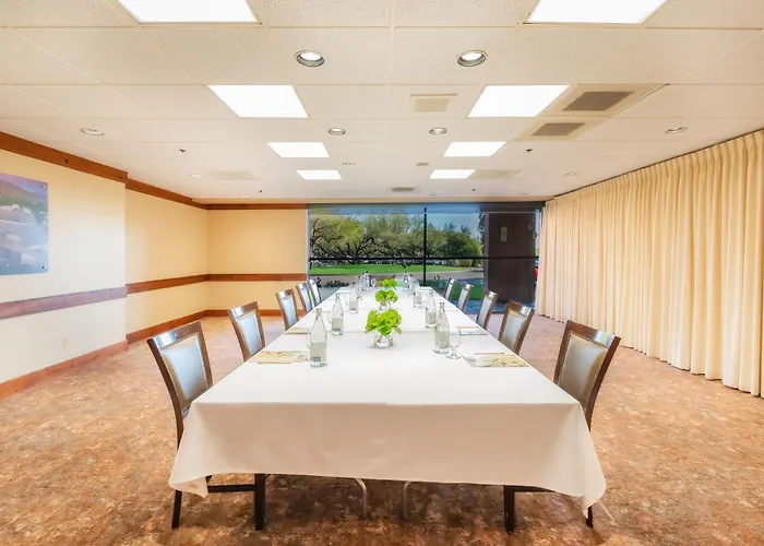 Ventana Canyon Club And Resort