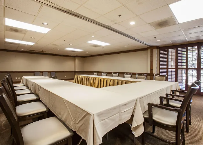 Resort Ventana Canyon Club And