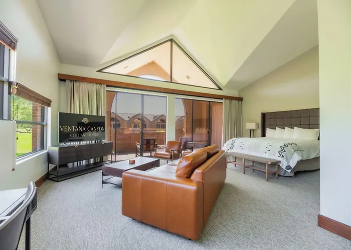 Ventana Canyon Club And Mount Lemmont